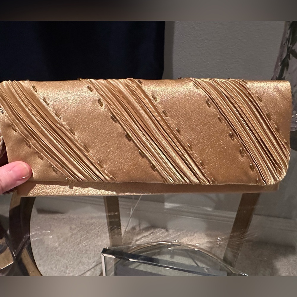 Jessica McClintock Gold Clutch